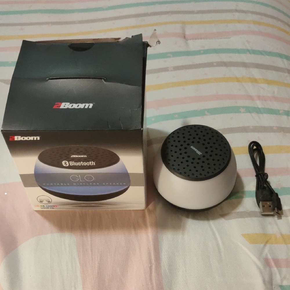 Portable Bluetooth Speaker - Black and White